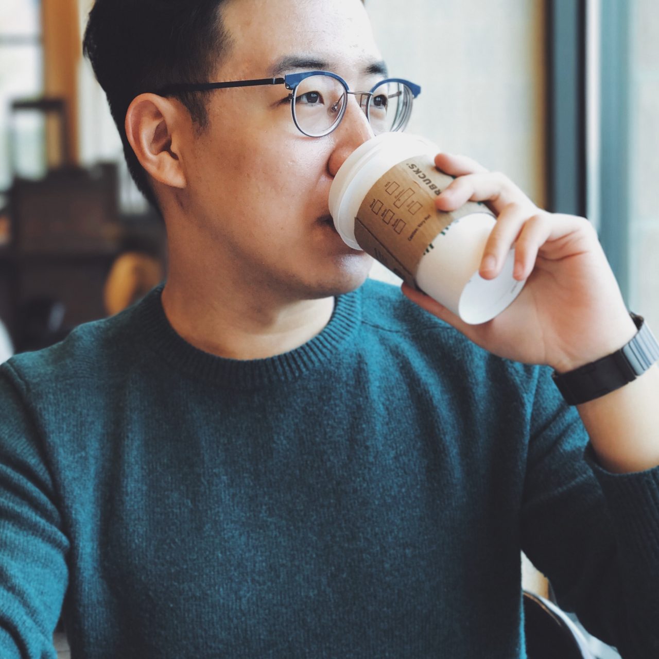 Rice-Media-How-Chinese-If-Do-Not-Embrace-Name-4 When Shao Jie's mother isn't looking, he tells the barista his name is Barnabus.